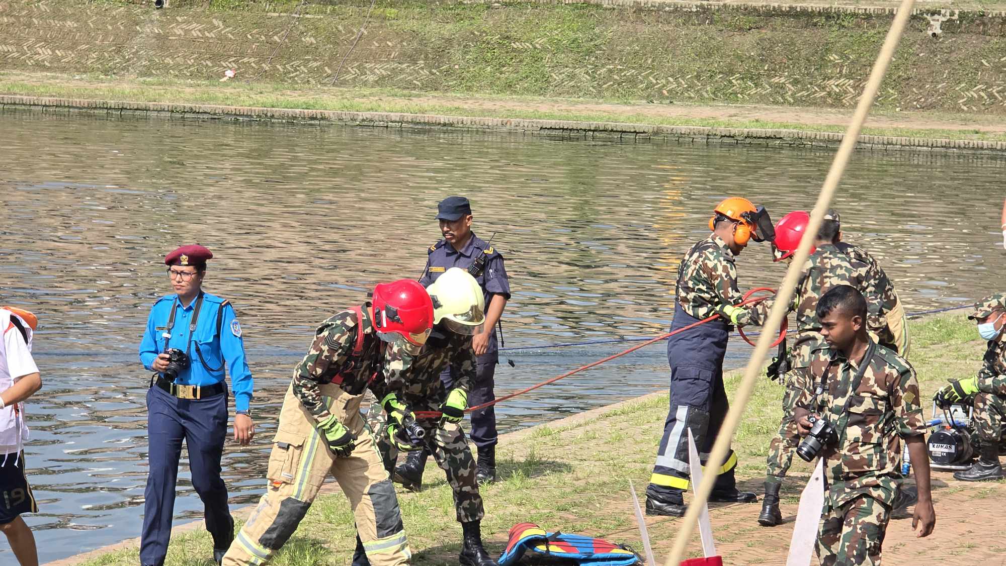 भाज्या पुखुमा मानिस डुबेपछि....