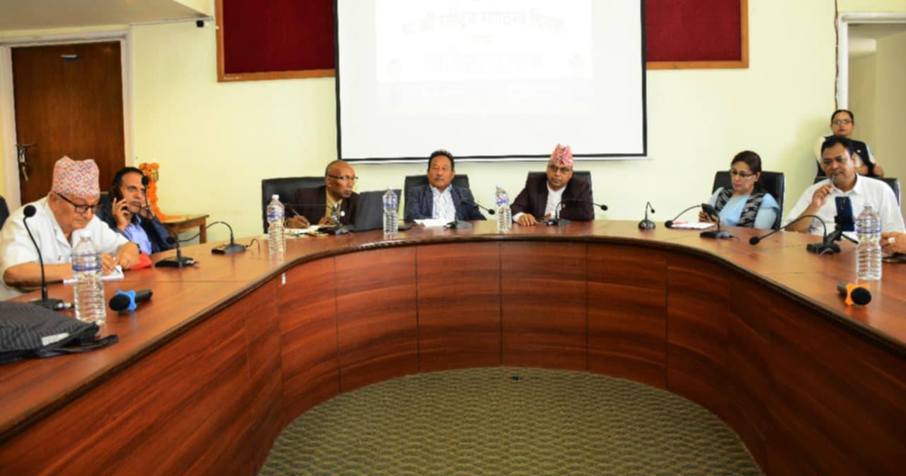 कविहरूले गणतन्त्रका लागि जनतालाई जागृत पारेको इतिहास छ:-मन्त्री पाण्डे 