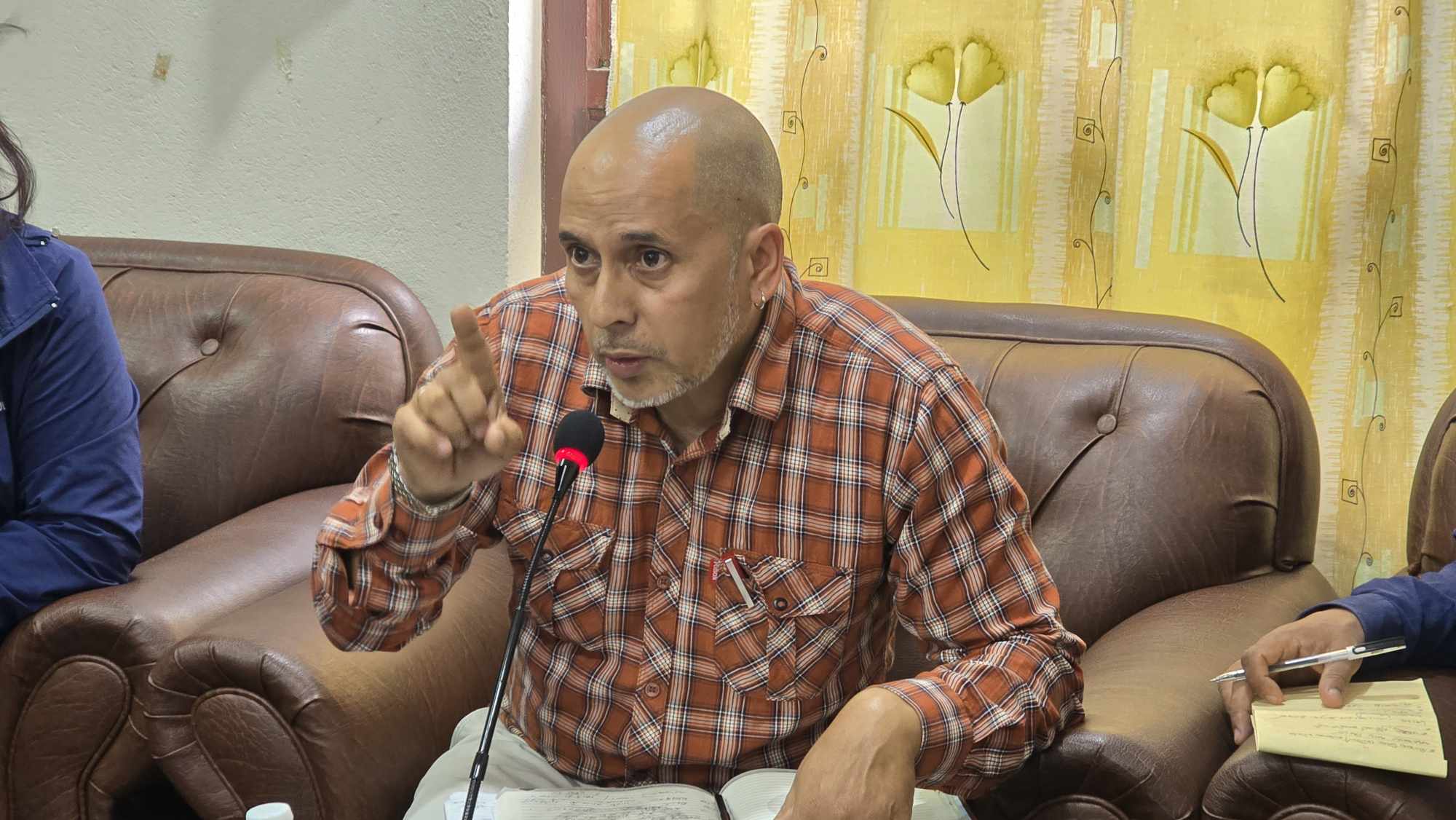 सूर्यविनायकमा पार्किङ खोई ? 
