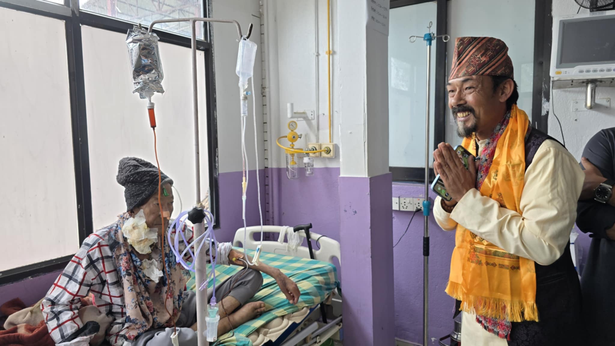 जन्मदिन होस् त रविन्स लामाको जस्तो  