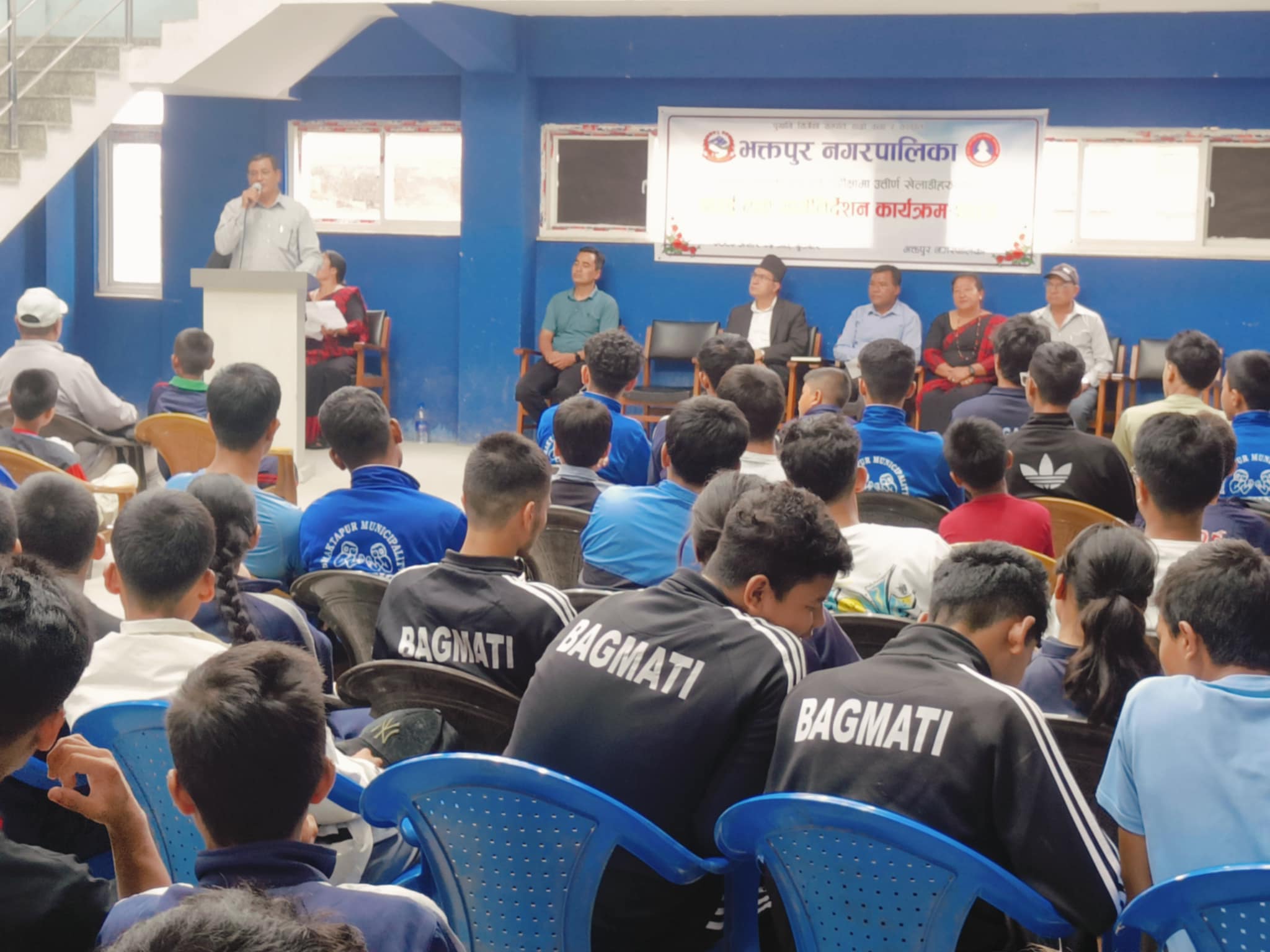 एसइइ उतीर्ण खेलाडीहरु सम्मानित