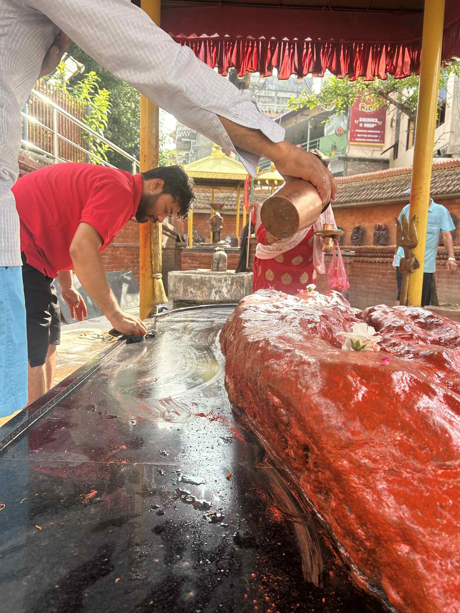 कौशलटारस्थित कुशल भैरव मन्दिरमा सरसफाई कार्यक्रम सम्पन्न