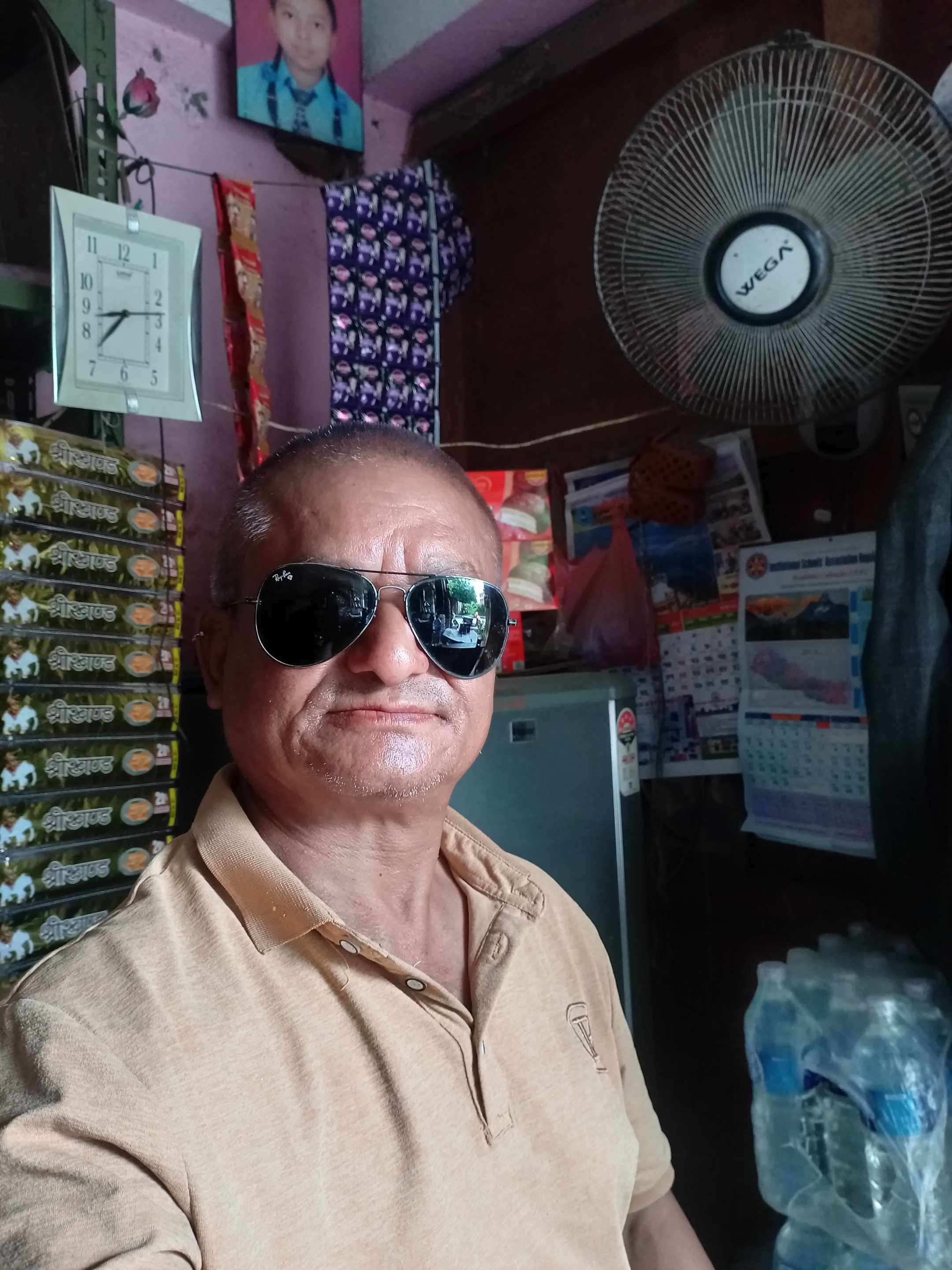 असल विद्यार्थीले राजनीति गर्नु छ ....