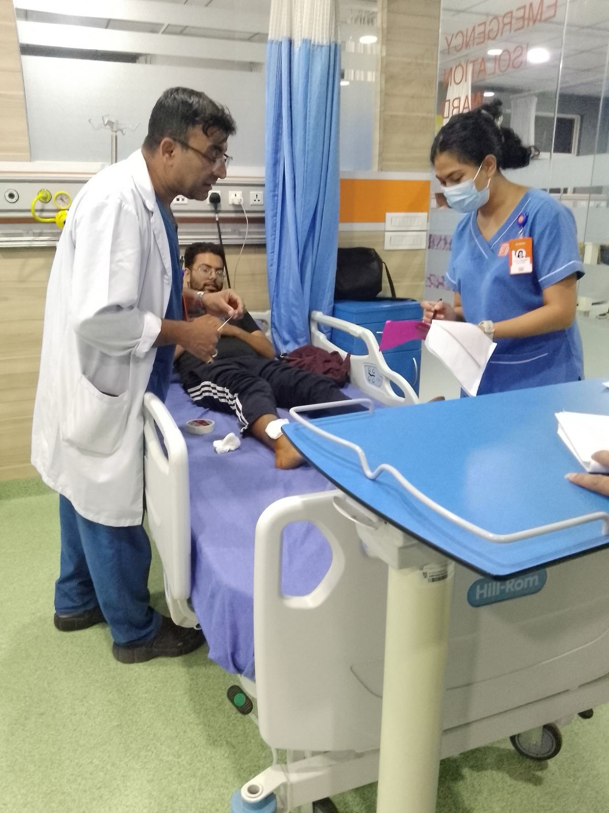 आन्दोलनमा टपटेन खवरका प्रेश प्रतिनिधि (रिपोर्टर)अनिश खरेल घाइते 