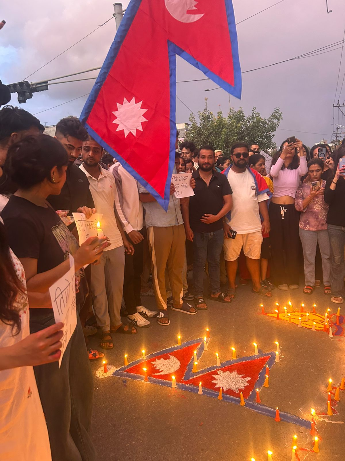 कौशलटारमा दीप प्रज्वलन: जेन जेड आन्दोलनमा ज्यान गुमाएकाहरूलाई श्रद्धाञ्जली