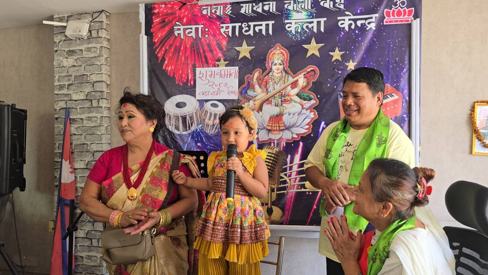 वरिष्ठ गायिका ज्ञानु राणाको गीतमा रमाए गायकगायिका