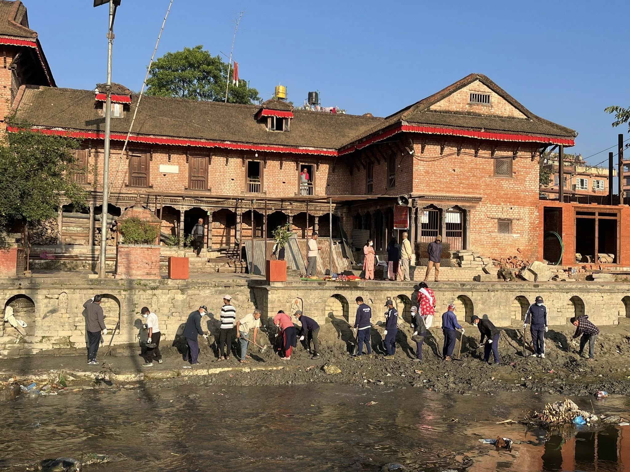 महेश्वरी खेल मैदान परिसर सरसफाई