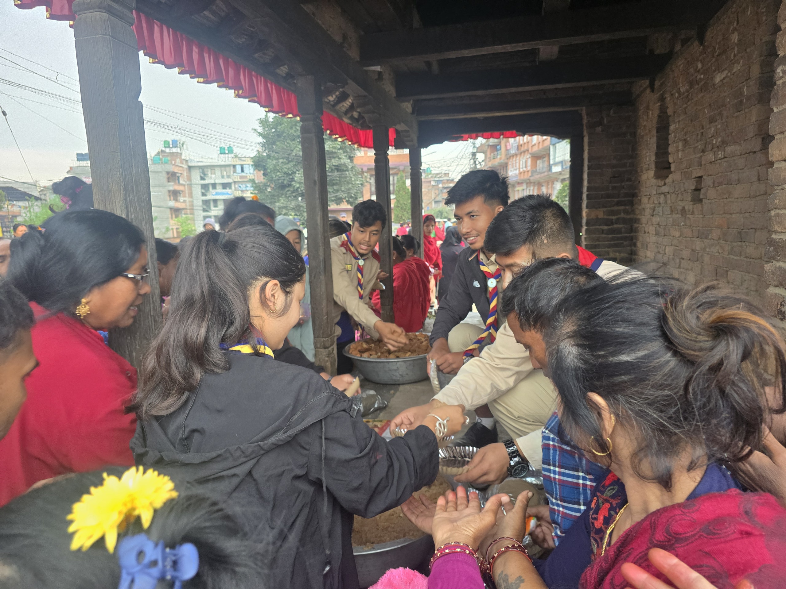 छठ पुजामा भक्तपुरका स्काउट 