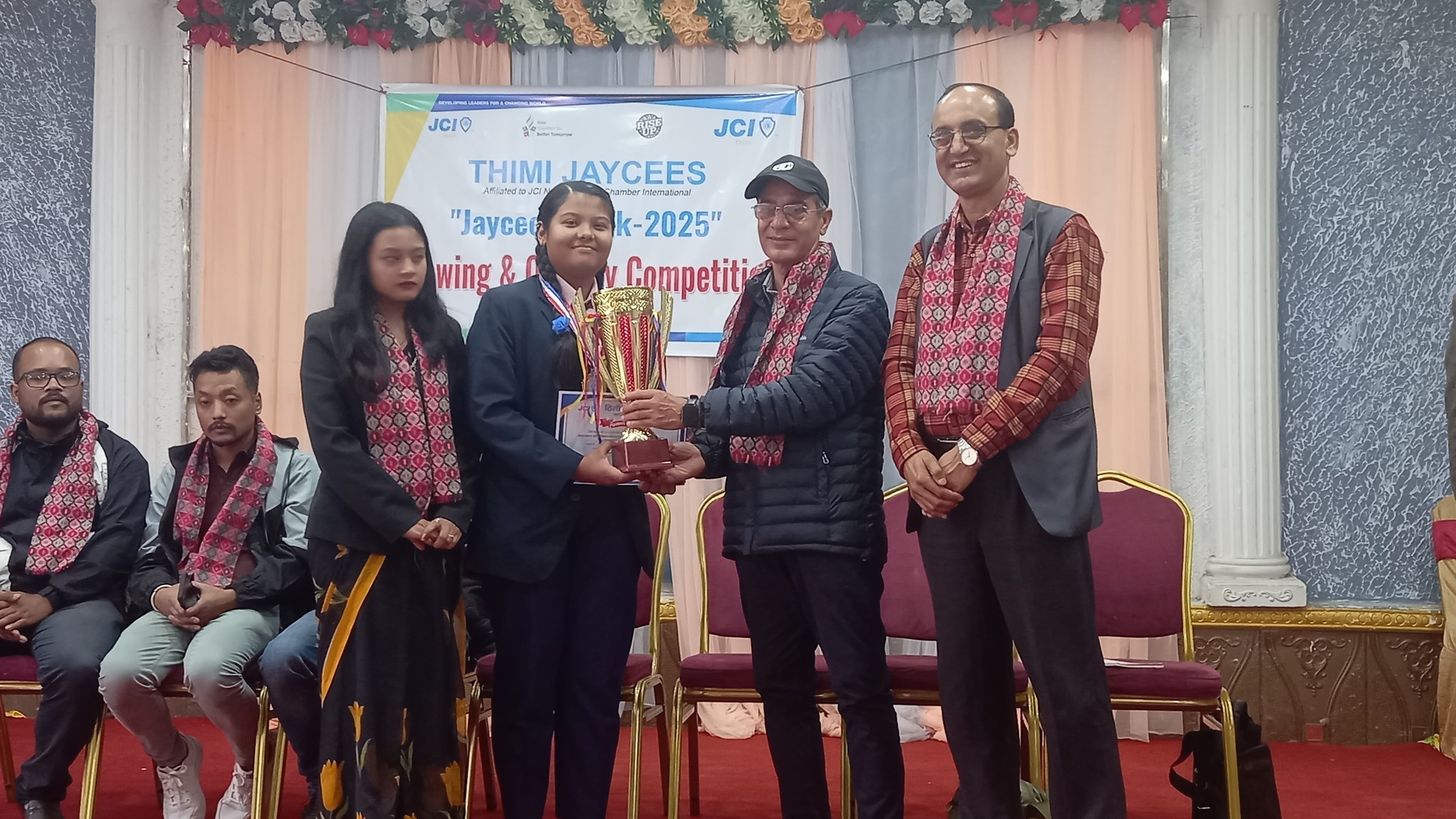 जिल्लास्तरीय वक्तृता प्रतियोगितामा ग्लाड्स्टोनकी ईच्छा श्रेष्ठ पहिलो 