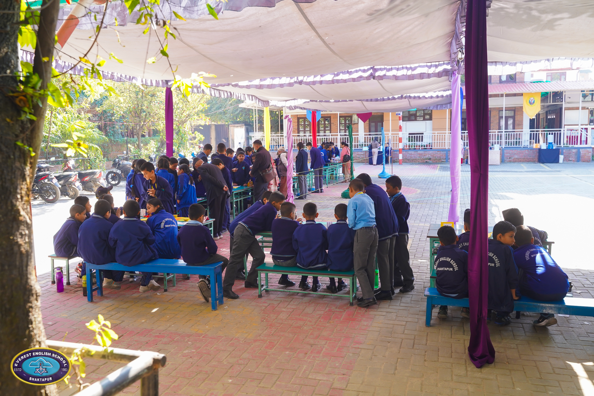 सिक्ने नयाँ आयाम: एभरेस्ट स्कुलको प्रदर्शनी