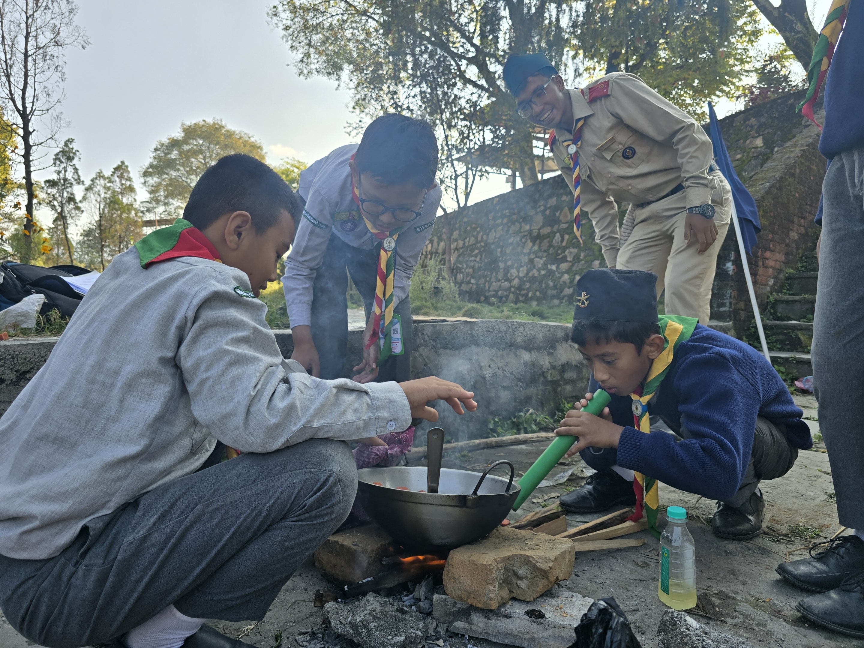सकियो निओ फ्युजनको लन्च हाइकिङ्ग प्रतियोगिता 
