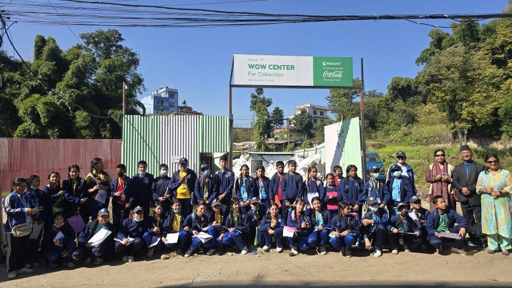 एभरेस्टका विद्यार्थी खालीसिसीमा 