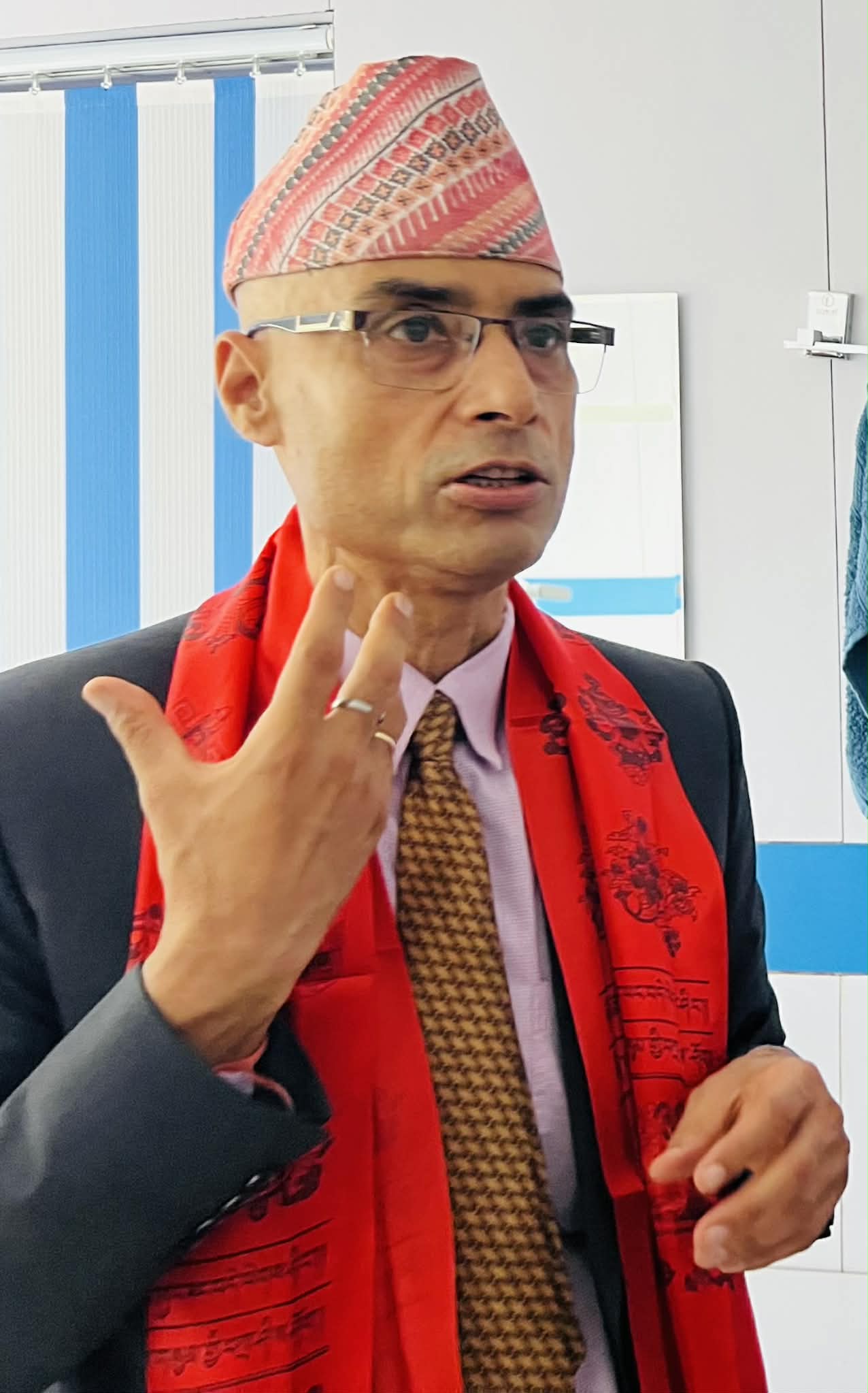 नेपालका अग्रणी ओरल–म्याक्जिलोफेसियल सर्जन,डा. सुवास घिमिरे