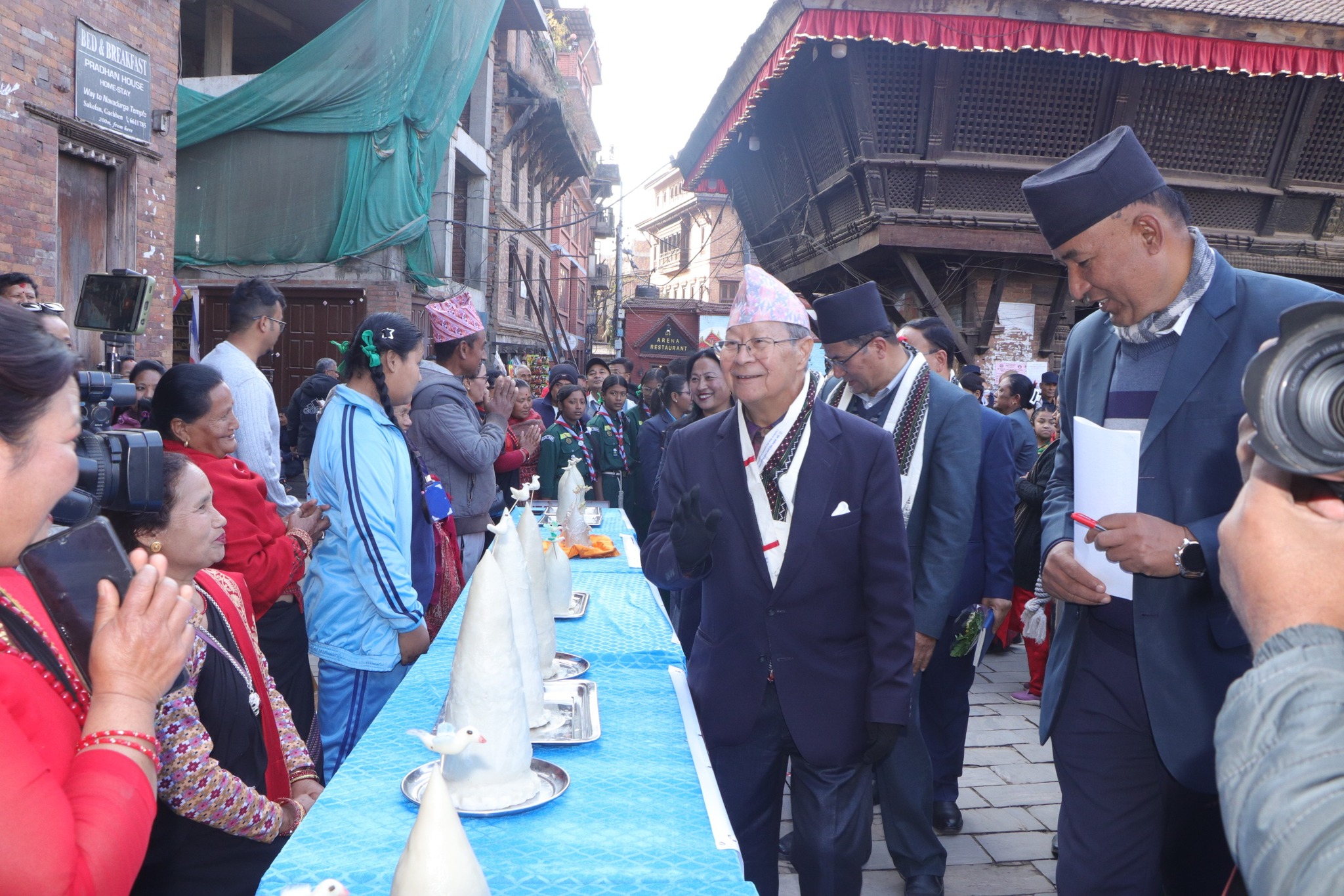 योमरी प्रतियोगिता तथा प्रदर्शनीमा ६८ वटा योमरी प्रदर्शनीका स्टलहरू रहे