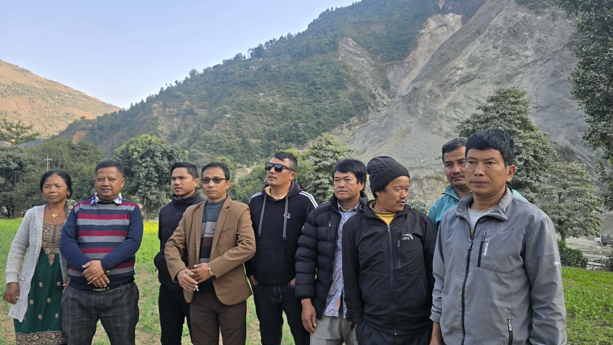 रोशीको अवैध क्रसरविरुद्ध जेहाद् छेड्ने तयारी