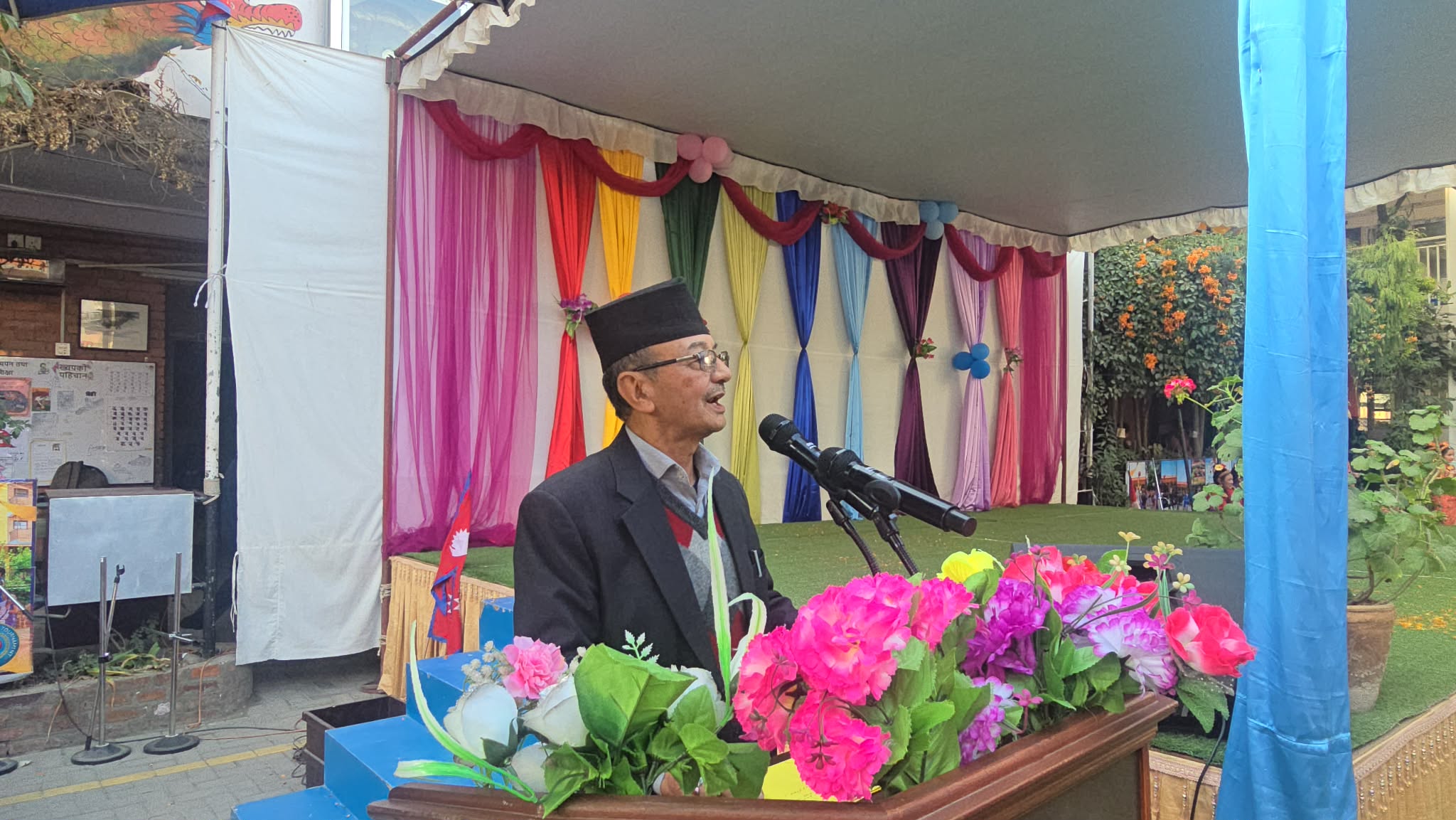 गाउँंगाउँंबाट उठ.. गीतका रचयिता भक्तपुरमा