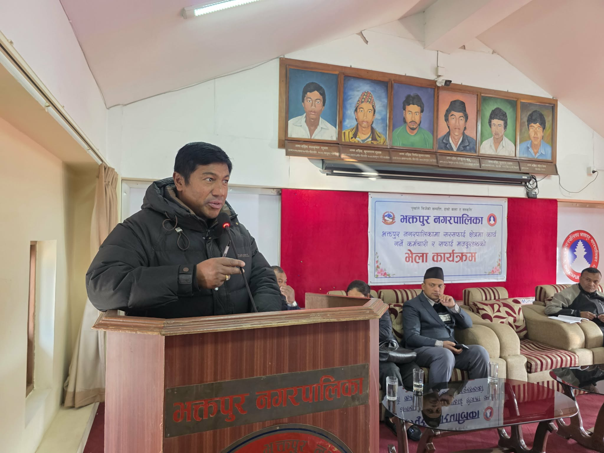 वडानिरीक्षक, ड्राइभर, हेल्पर र सफाई मजदुरहरुको भेला 