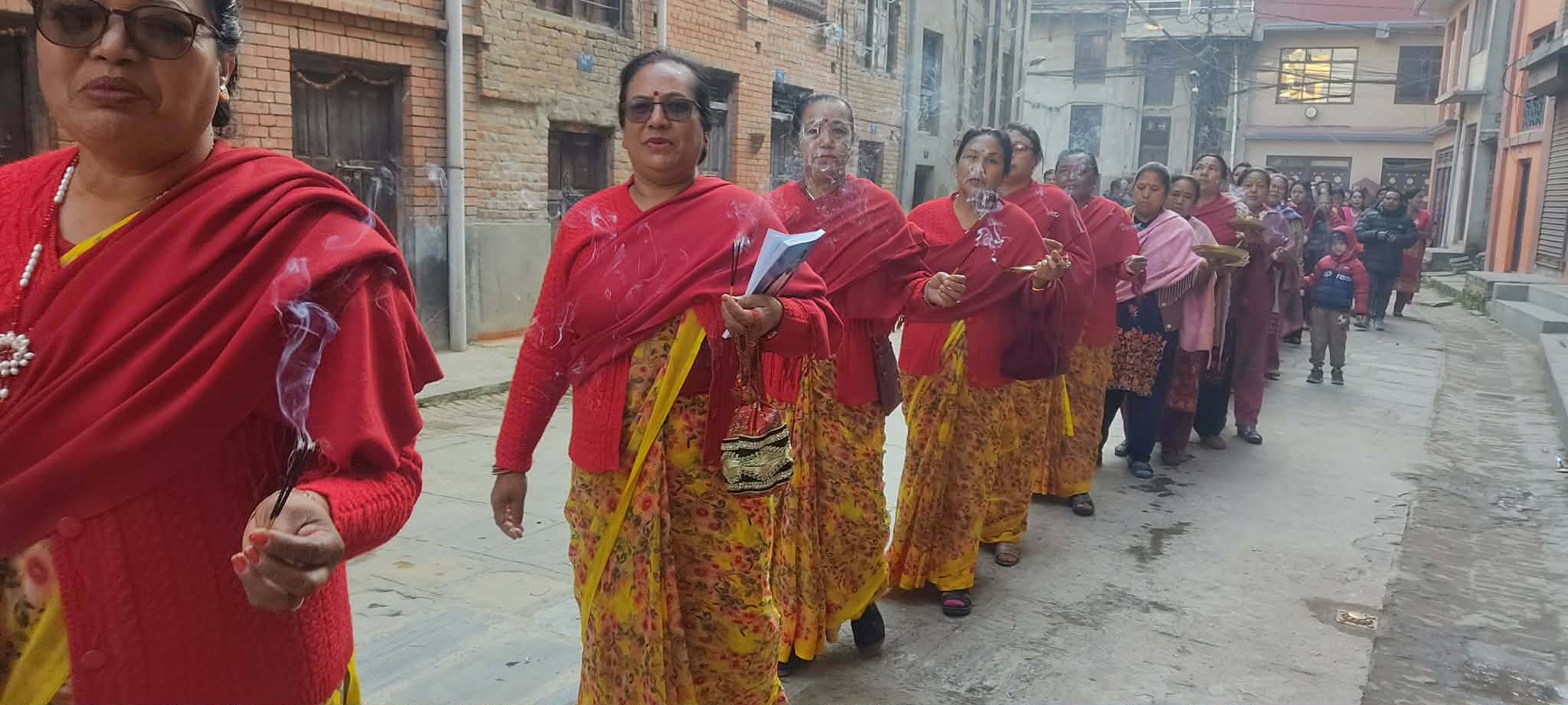 प्रतिमा रथमा राखि"शान्ति पदयात्रा"