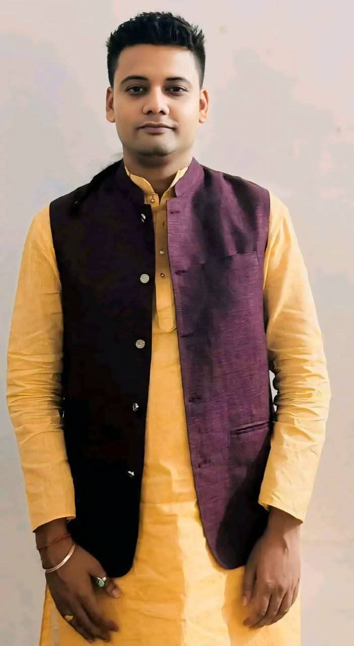 उज्वलले महोत्तरी ३ मा रास्वपाबाट उम्मेदबारी दिने