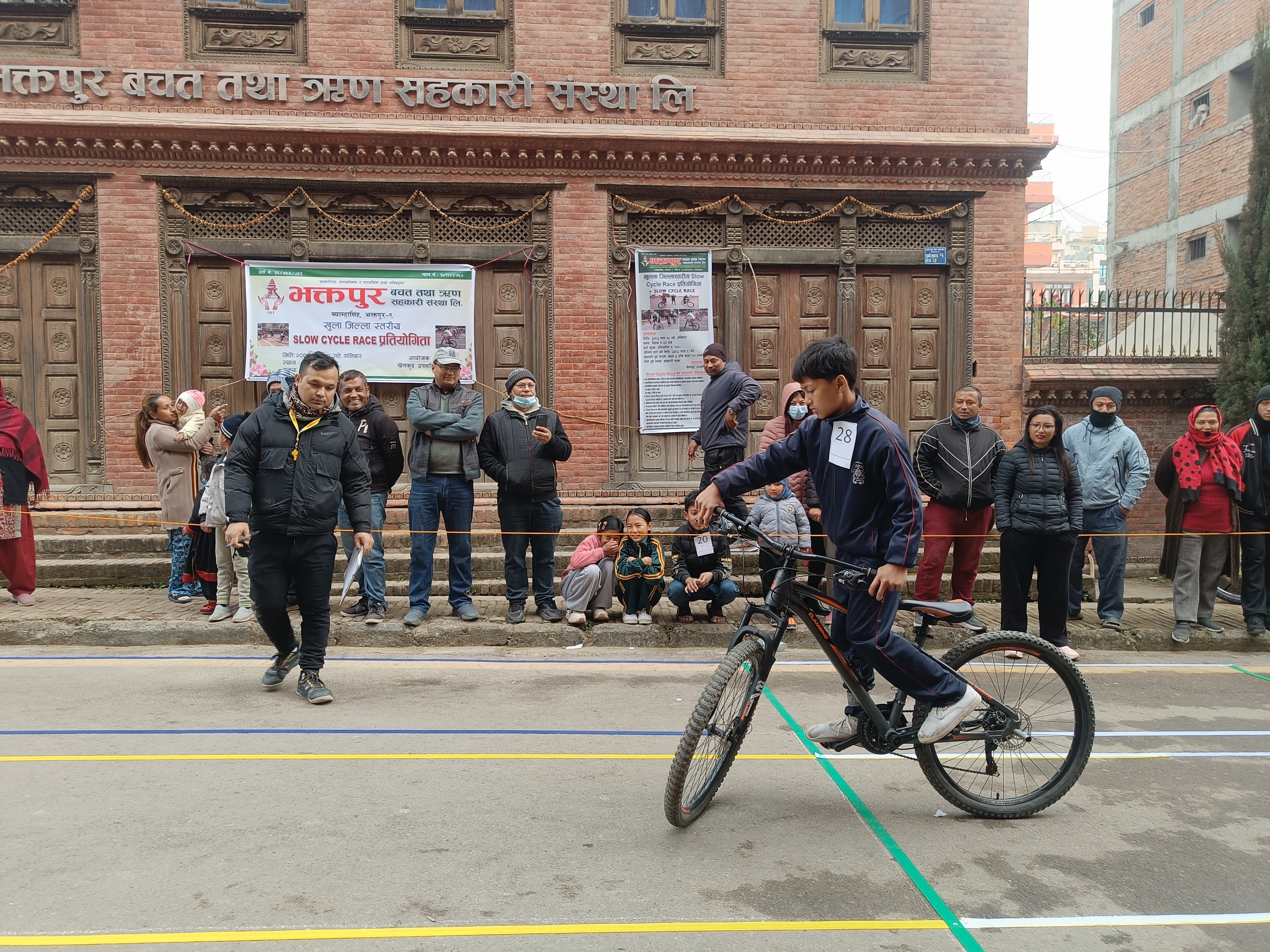 भक्तपुरमा सकियो स्लो साइकल रेस प्रतियोगिता