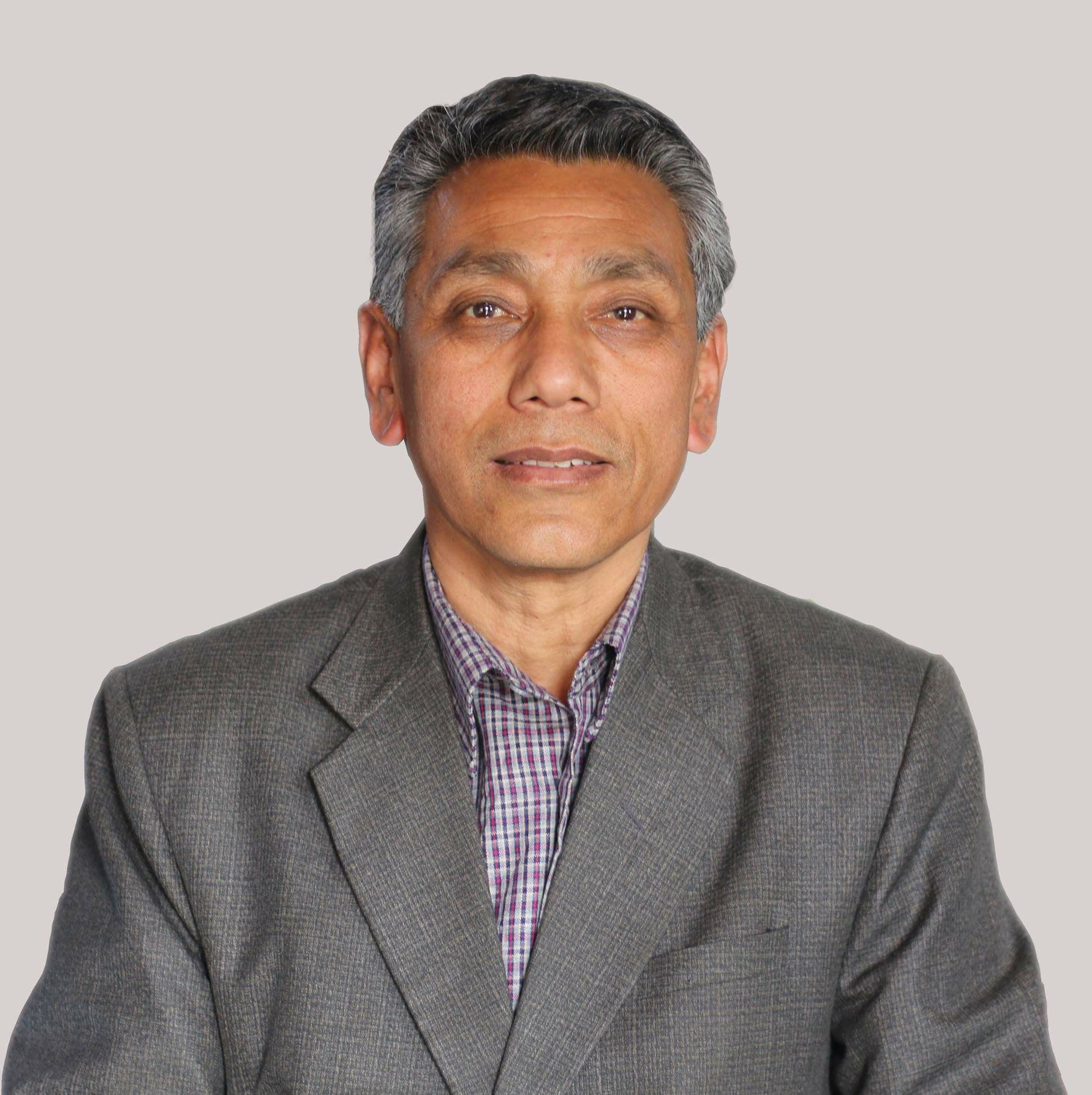 भक्तपुर १ः प्रेम सुवाललाई टक्कर दिंदै दुई दर्जन उम्मेदबार