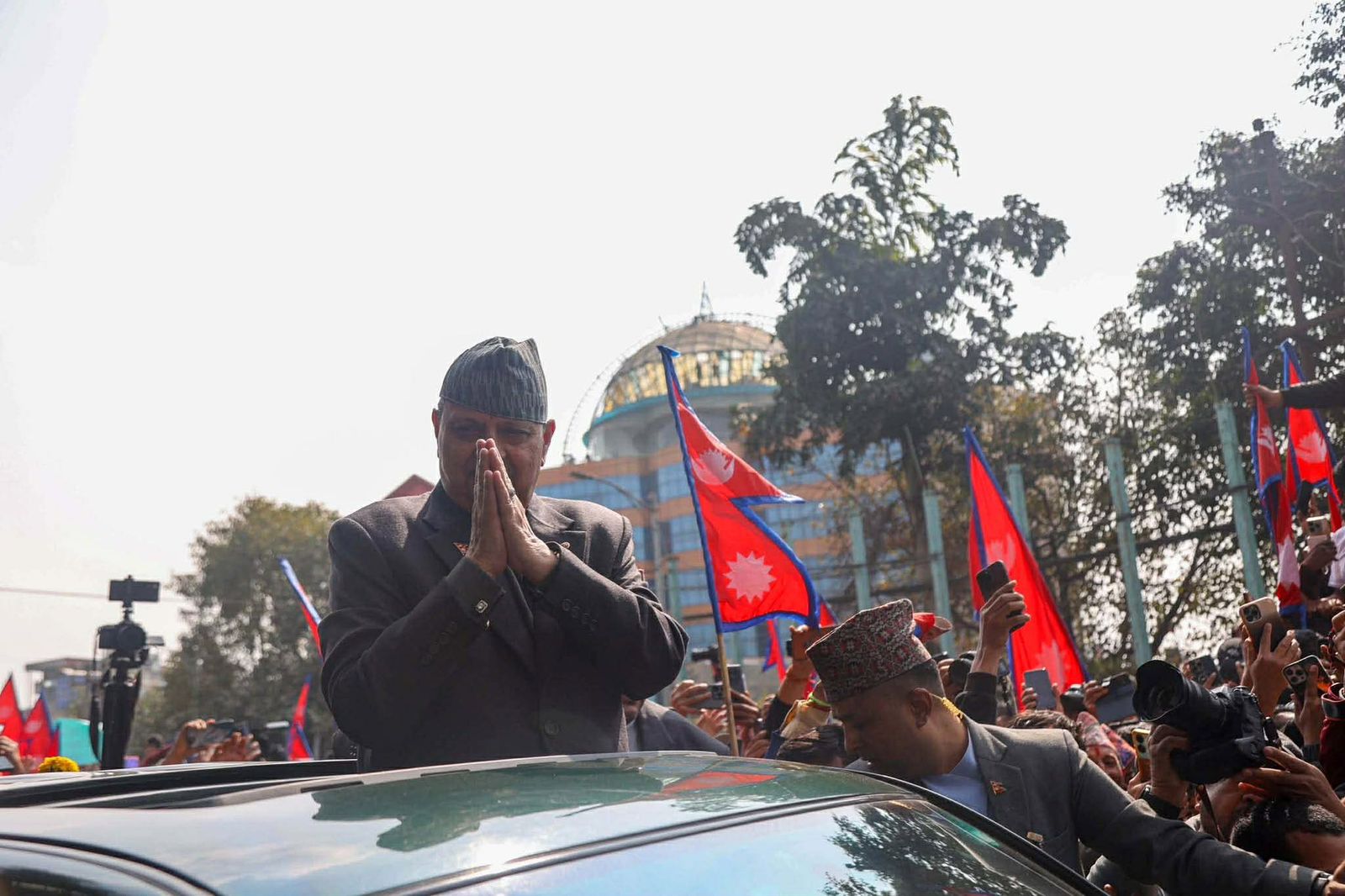 यसरी गरियो पूर्वराजा ज्ञानेन्द्र शाहको स्वागत