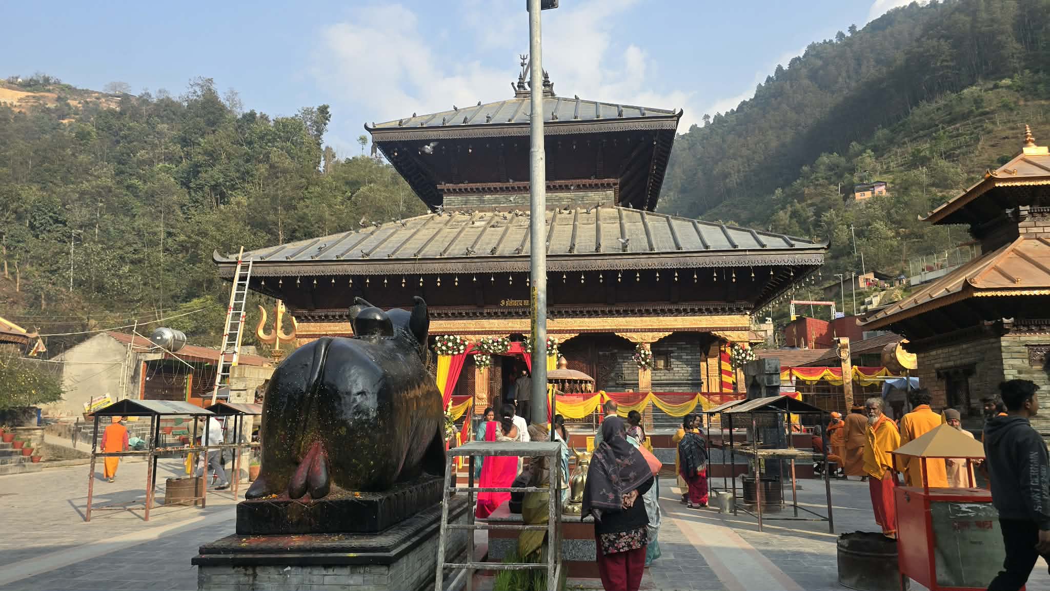 डोलेश्वरमा यस्तो छ शिवरात्रीको तयारी