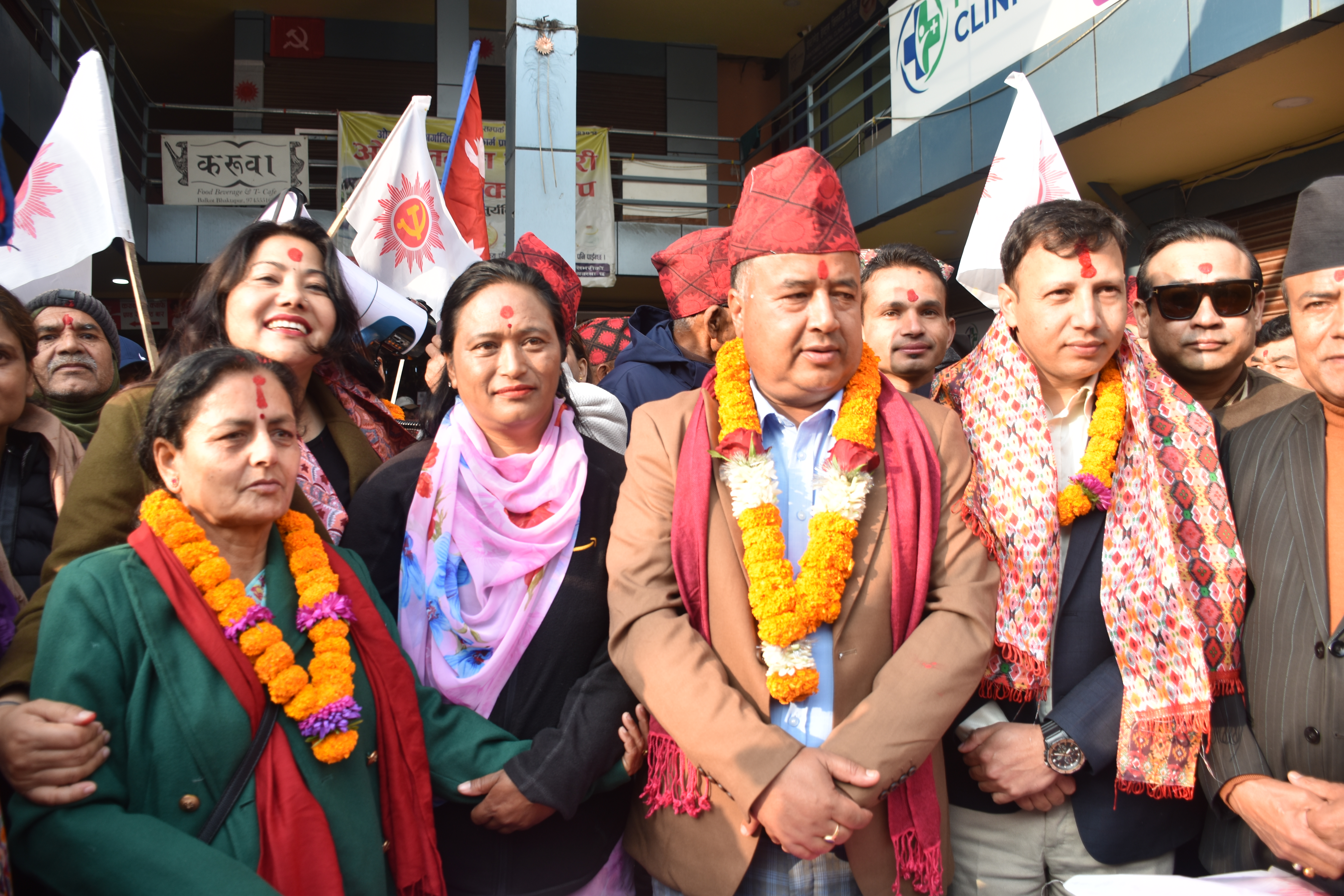 भक्तपुर क्षेत्र नं. २ नेकपा (संयुक्त) का उम्मेदवार लोककृष्ण दाहाल एमाले प्रवेश