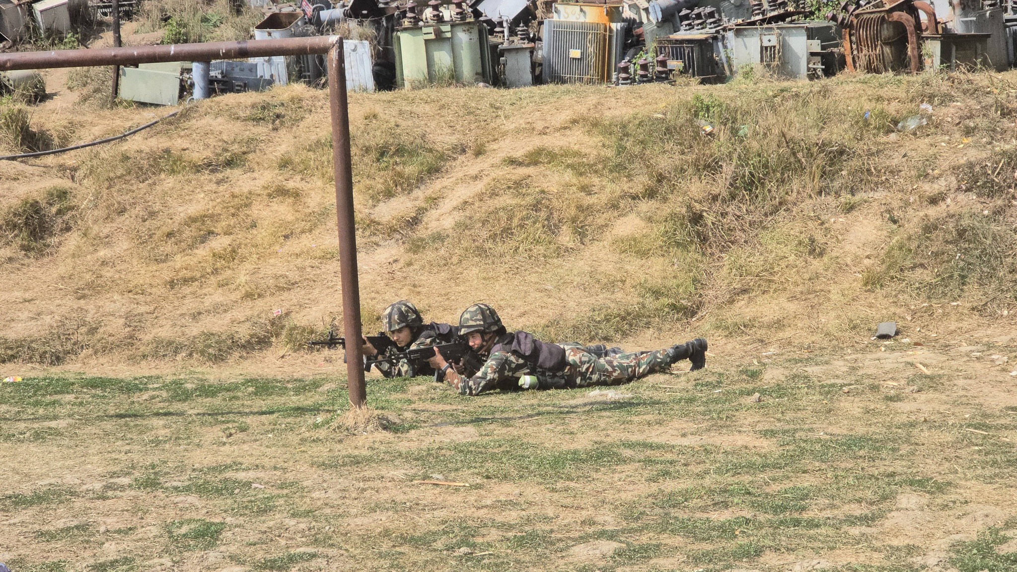 खरिपाटीमा भएको नमूना मतदानमा बम विस्फोट भएपछि....