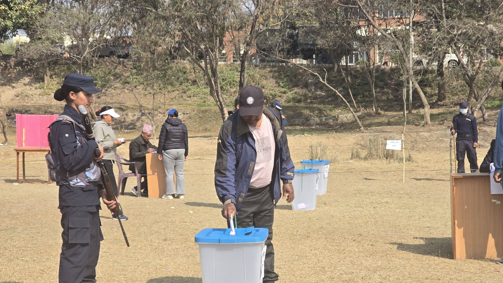खरिपाटीमा भएको नमूना मतदानमा बम विस्फोट भएपछि....