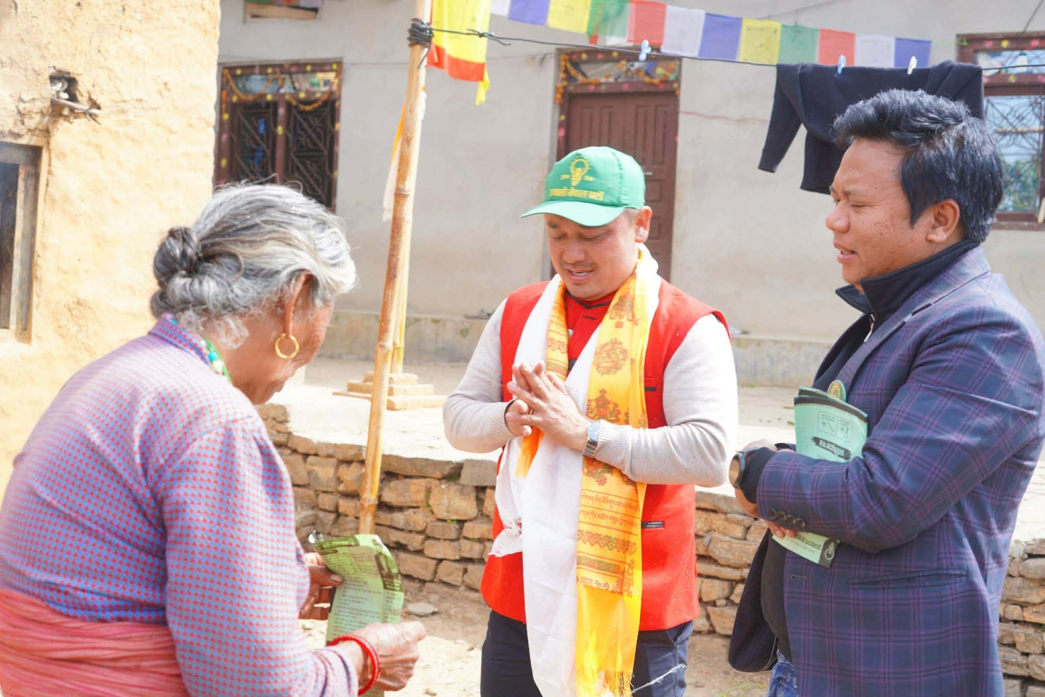 योगेन्द्र लामाको चुनावी प्रचार व्यापाक