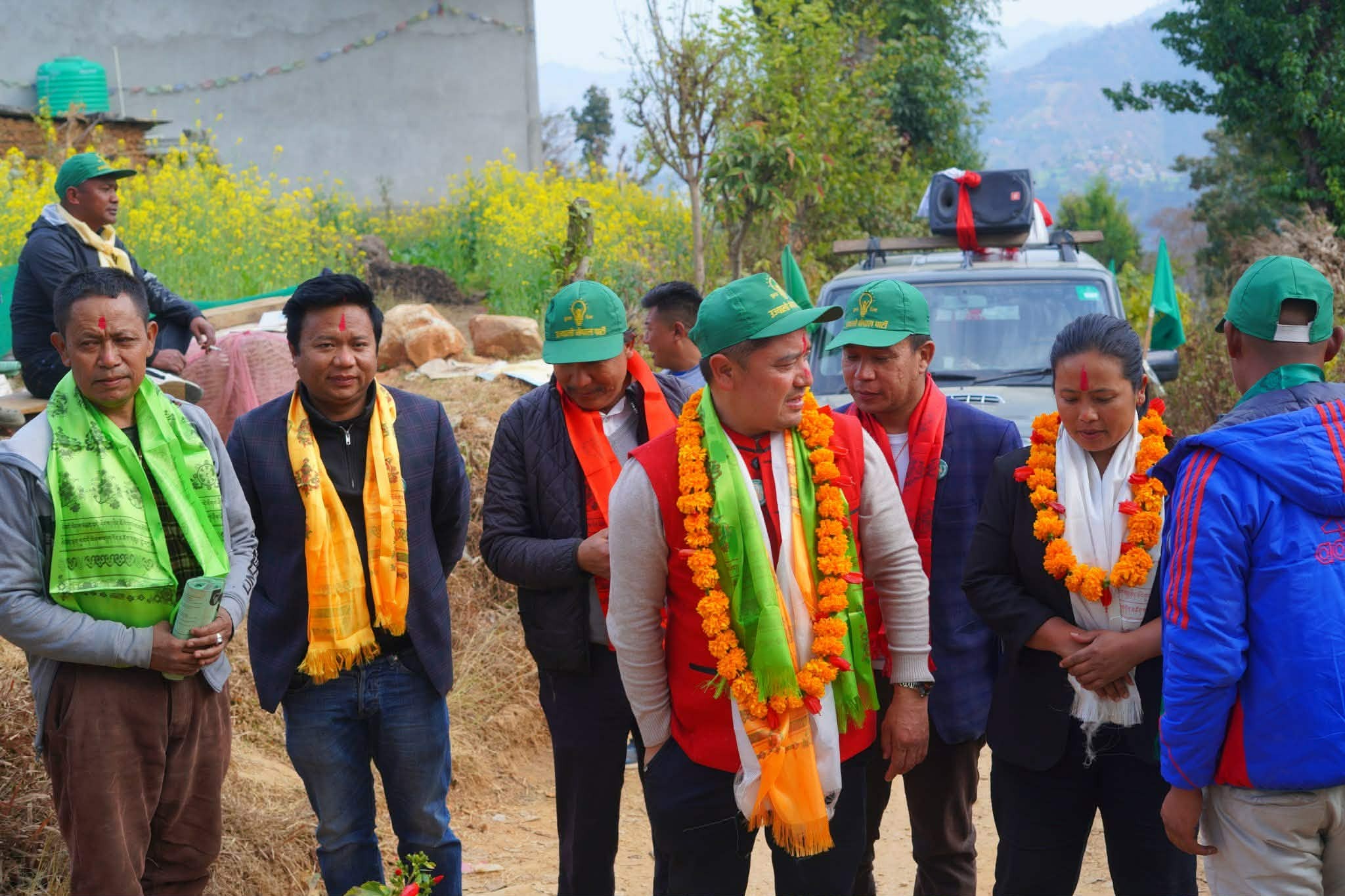 योगेन्द्र लामाको चुनावी प्रचार व्यापाक