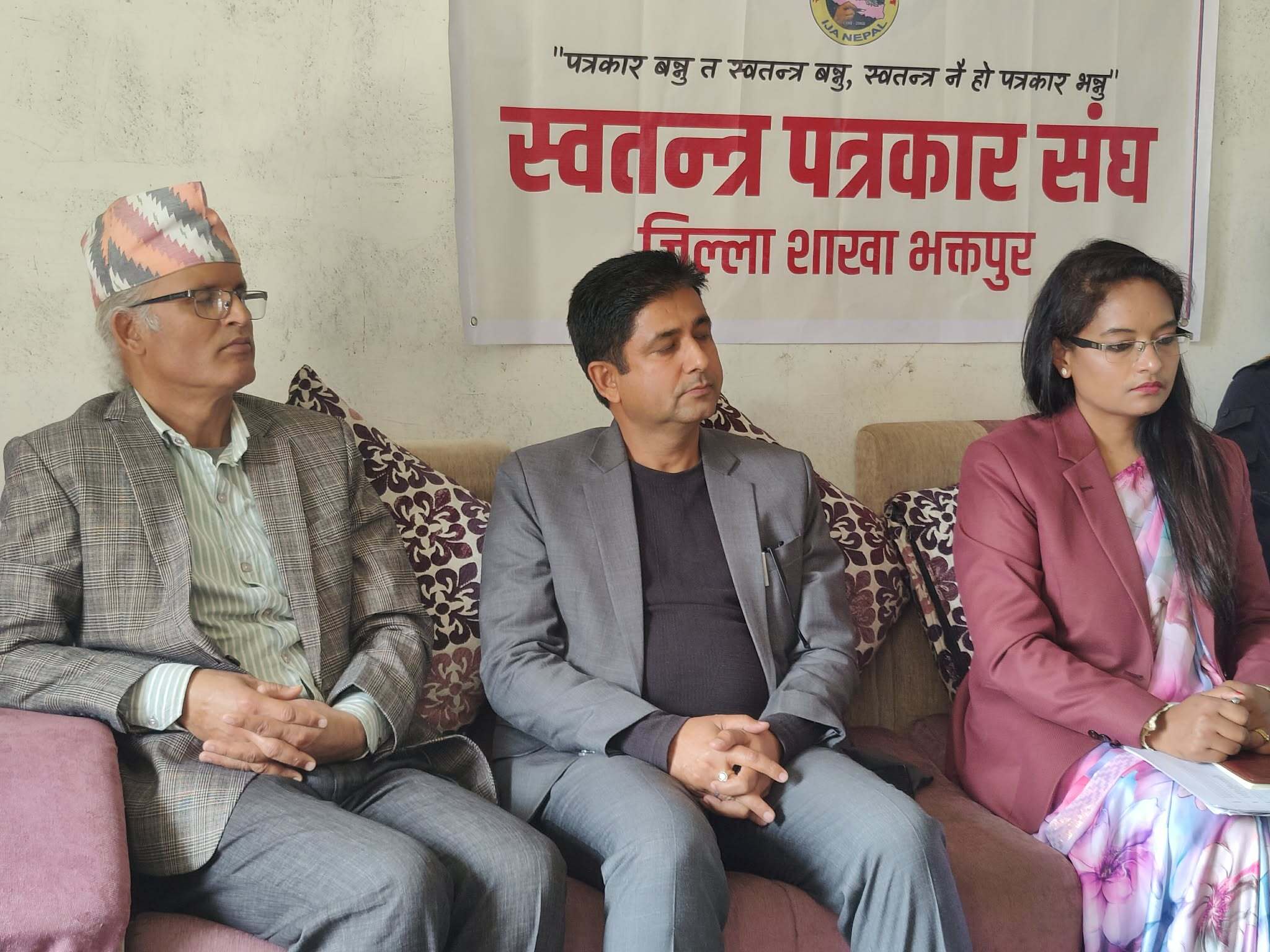 भक्तपुरको बोदे मतदान केन्द्रः जहाँ महिलाले गर्दैछन् निर्वाचनको कमाण्ड