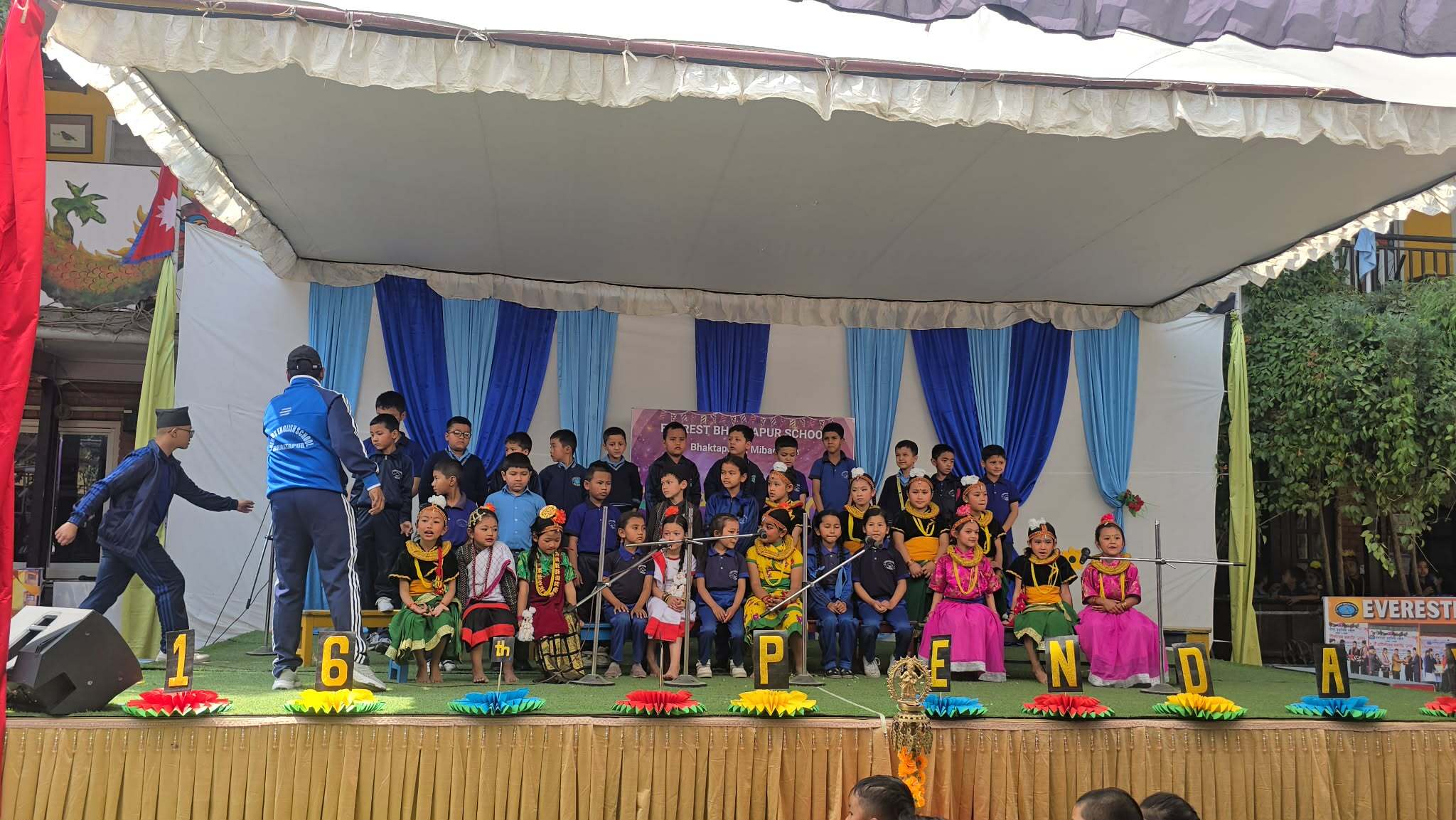 एभरेस्ट स्कुलको १६औँ ‘ओपन डे’ सम्पन्न