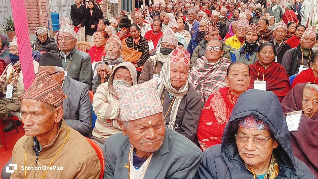 अव जनतासँंगै बसेर जनताको सेवामा