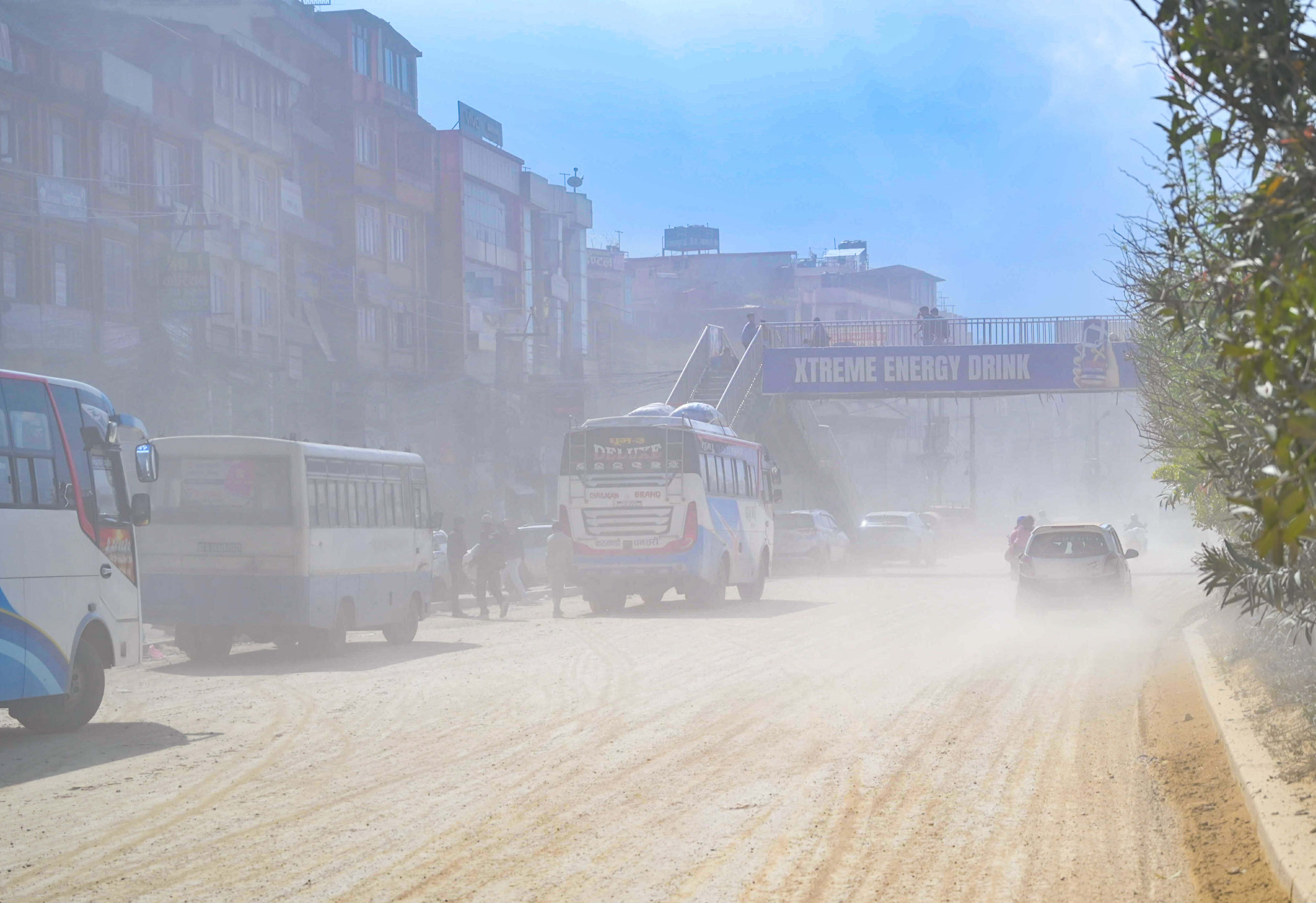 सूर्यविनायकमा धुलो र हिलोले जनजीवन प्रभावित (तस्वीरहरु पनि)