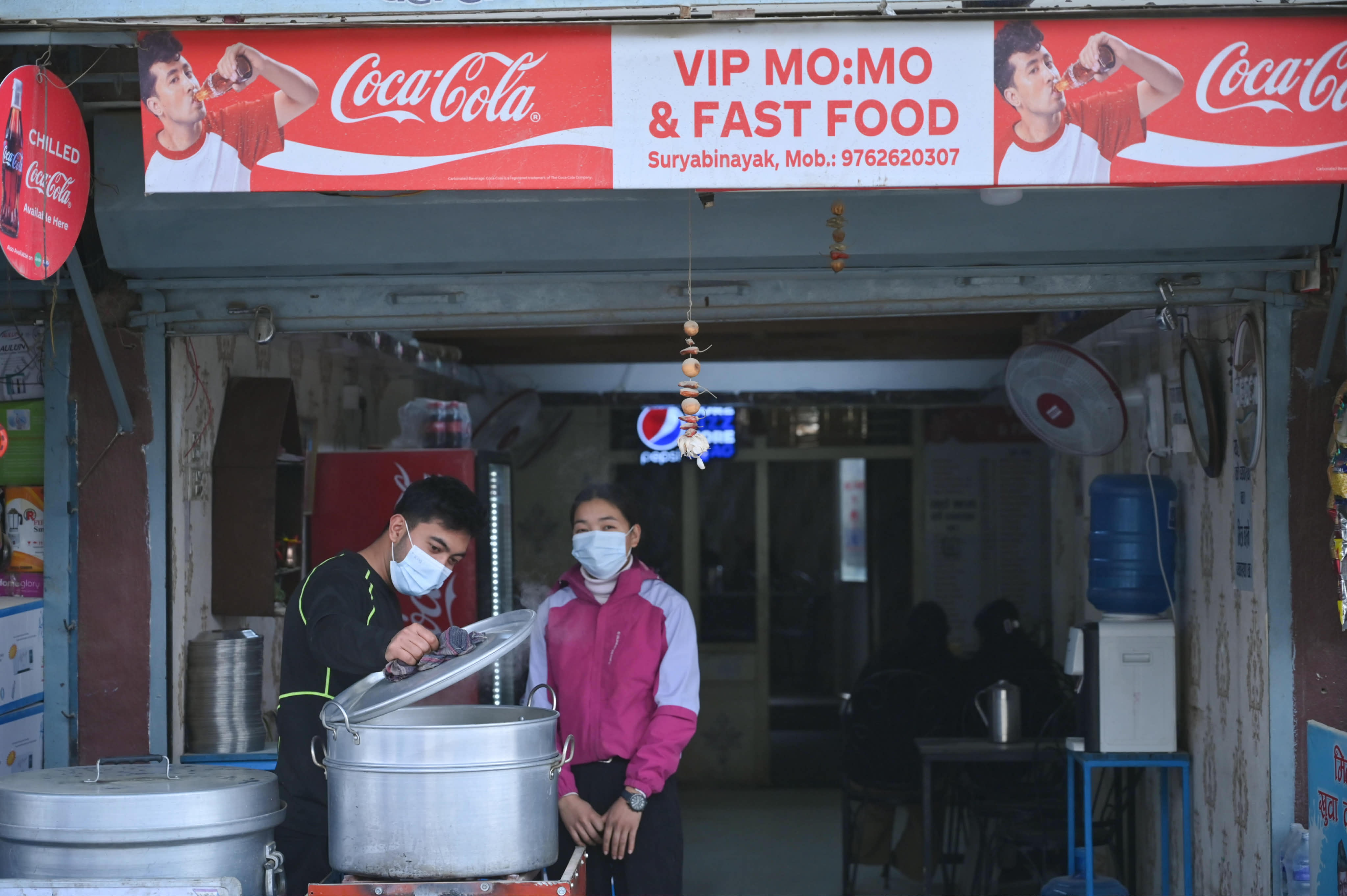 सूर्यविनायकमा धुलो र हिलोले जनजीवन प्रभावित (तस्वीरहरु पनि)