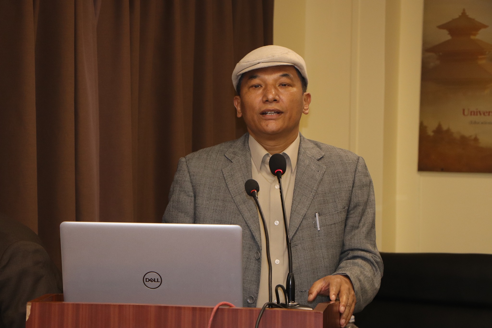 समाज परितर्वनको मुख्य आधार शिक्षा