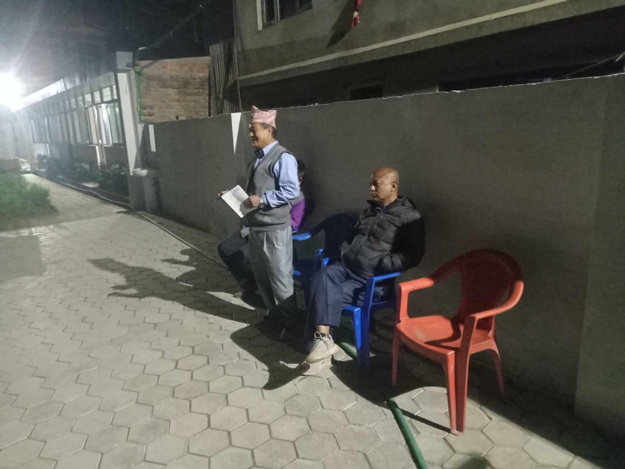 पुरानो जगातीका मतदाताहरुलाई दिइयो धन्यवाद (तस्वीरहरुमा) 