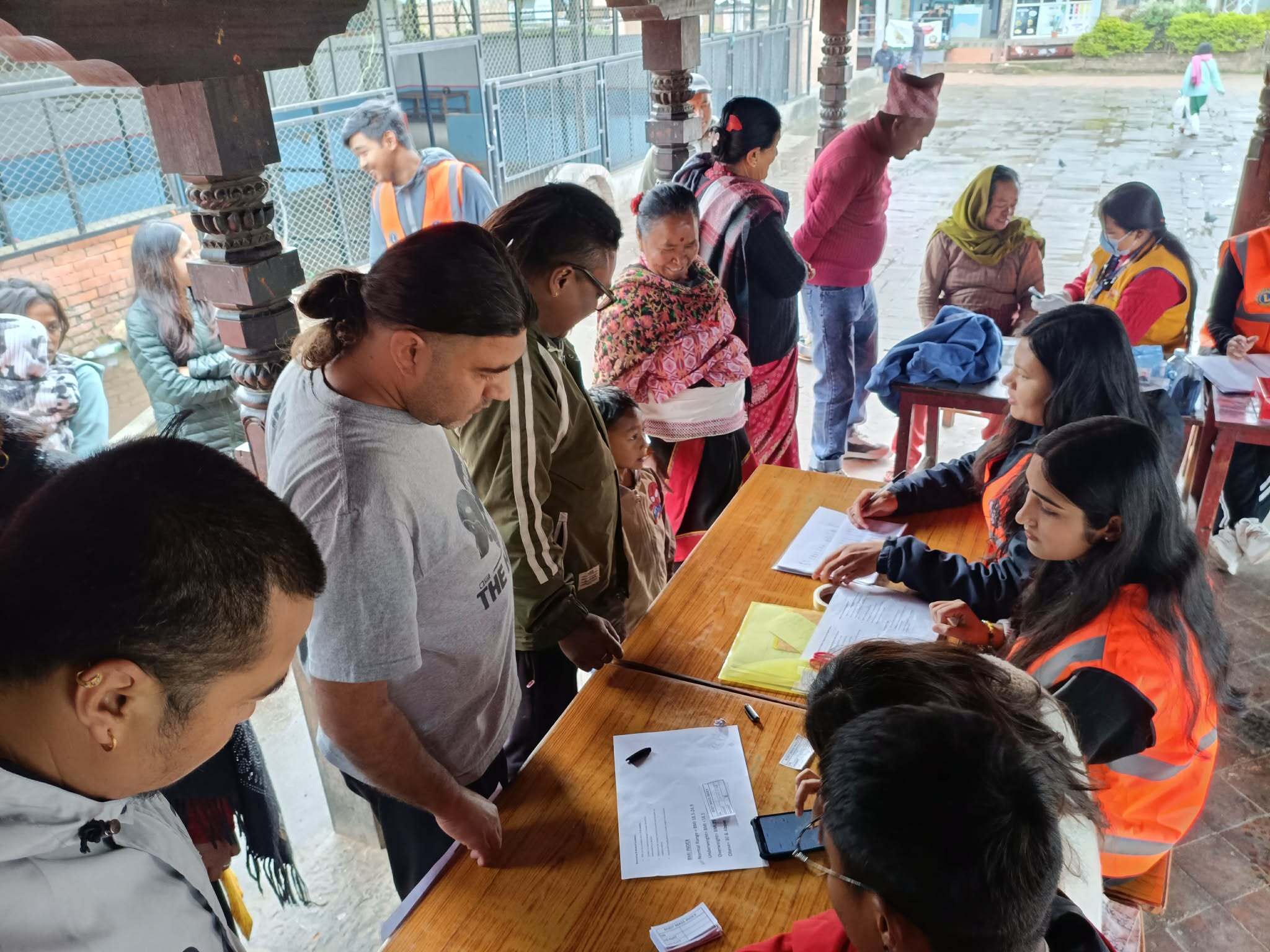 नि:शुल्क स्वास्थ्य शिविर सम्पन्न