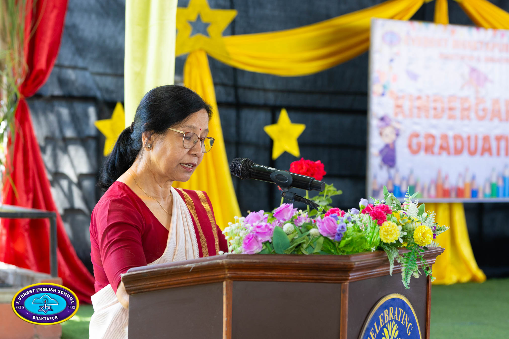 विद्यार्थीहरूको दीक्षान्त समारोह भव्य रूपमा सकियो