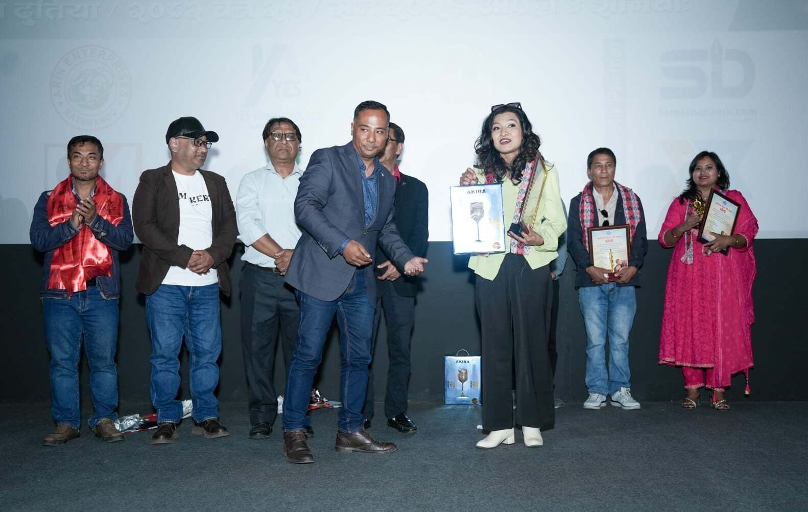 सुथसिया निभाको कभर प्रतियोगीताको विजेता घोषणा