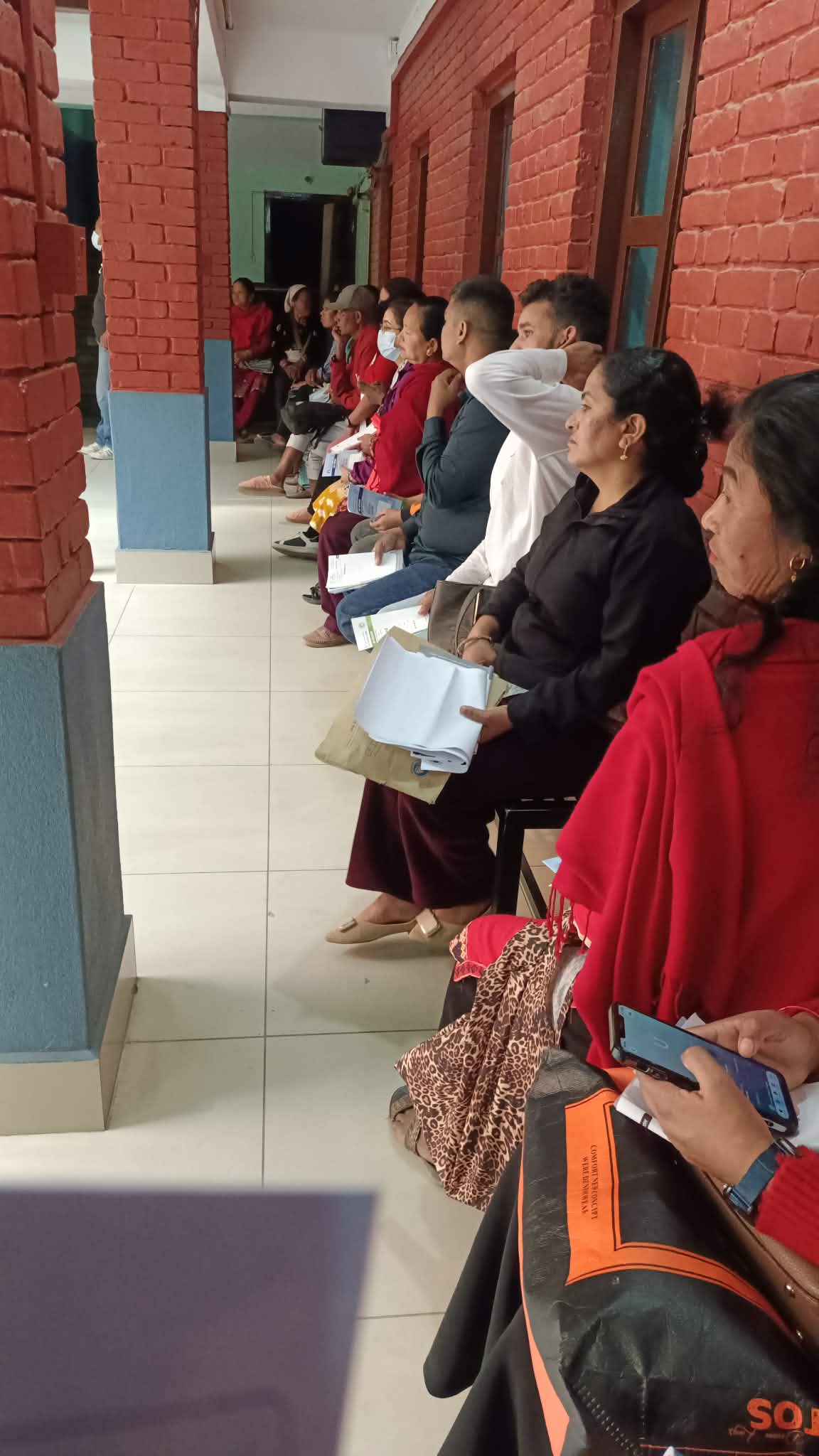 ख्वप अस्पतालका सेवाग्राहीको प्रश्नः हामीले कहिले सहज सेवा पाउने ?