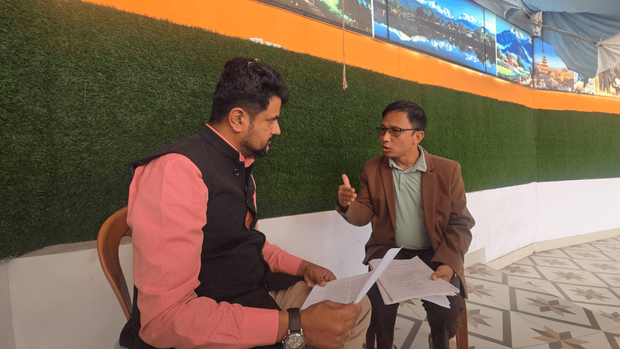विपद् निम्तिने खतरा बढेपछि सांसदको ढोका ढकढक्याउँदै अभियन्ता प्रेमध्वज लामा