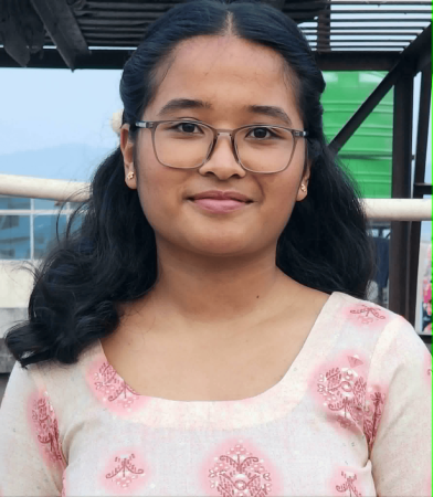 ख्वप कलेजकी पत्रकारिताका विद्यार्थी योगिना श्रेष्ठलाई पत्रकारिता छात्रवृत्ति समर्पण गरिने 