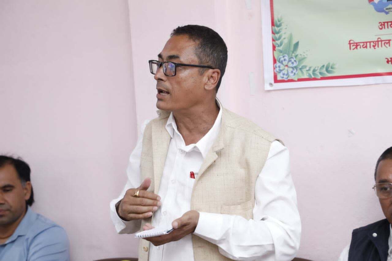 वडा अध्यक्ष जोशीले भन्नुभयो, ‘विकासका असी प्रतिशत काम सम्पन्न गर्यौ, अब खानेपानी, सडक बत्ति र सिसि क्यामरा जडानमा लाग्छौं’