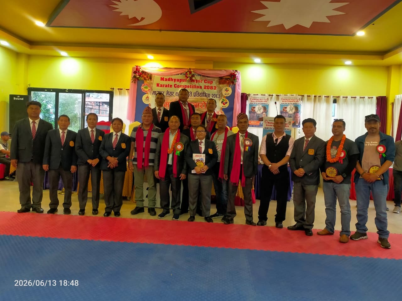 सकियो मध्यपुर मेयर कप करातेः कसले मारयो बाजी?