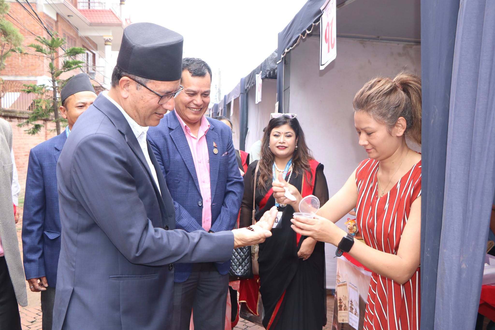 नपुखु छेउमा मेला सुरुः भोलिसम्म चल्ने