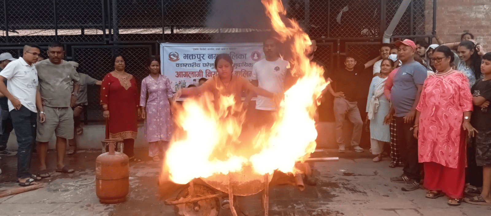 कमलविनायक मन्दिर परिसरमा आगलागी नियन्त्रण तालिम