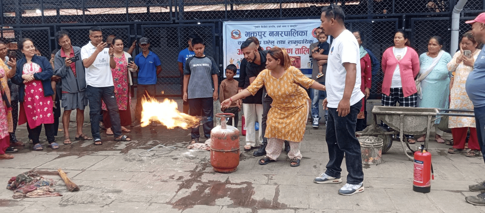 कमलविनायक मन्दिर परिसरमा आगलागी नियन्त्रण तालिम